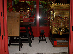 施工実績　箱根神社 ご本殿、神輿殿に調湿・断熱材を敷設 クリアライト